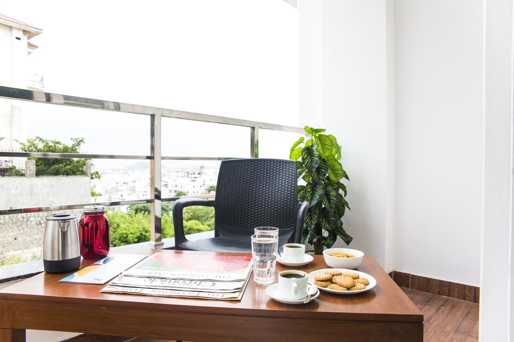 Aptly Premium Serviced Apartments - A Brand Unit Of Skyla - Lotus Pond Hyderabad Eksteriør billede