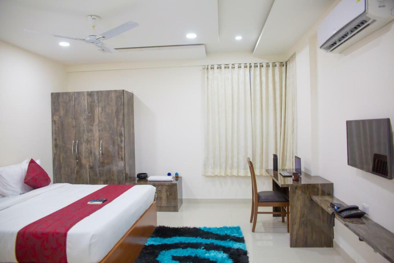 Aptly Premium Serviced Apartments - A Brand Unit Of Skyla - Lotus Pond Hyderabad Eksteriør billede